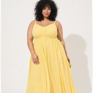 Torrid women’s Maxi Chiffon Pleated polka dot Dress yellow plus size 2 X